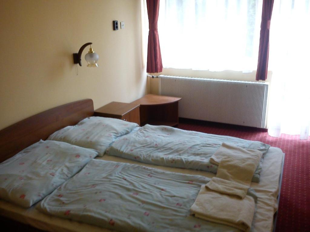 Hotel Family บาลาตอนเฟิลด์วาร์ ภายนอก รูปภาพ